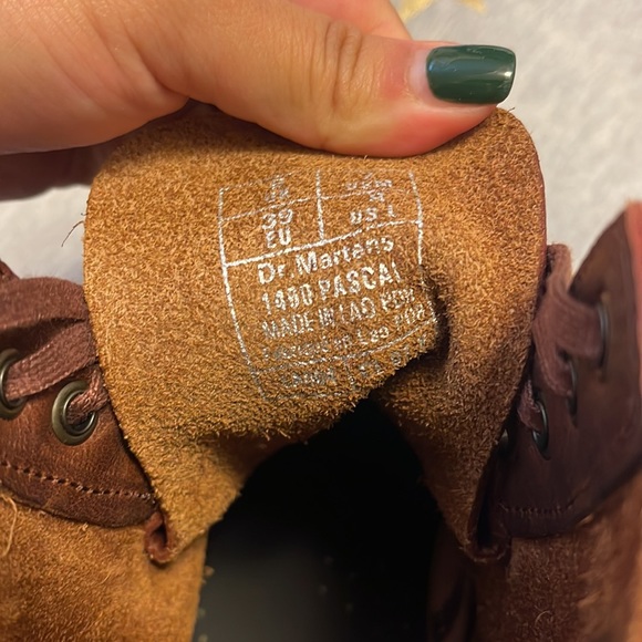 Doc Martens Boots 🤎 - Picture 6 of 6